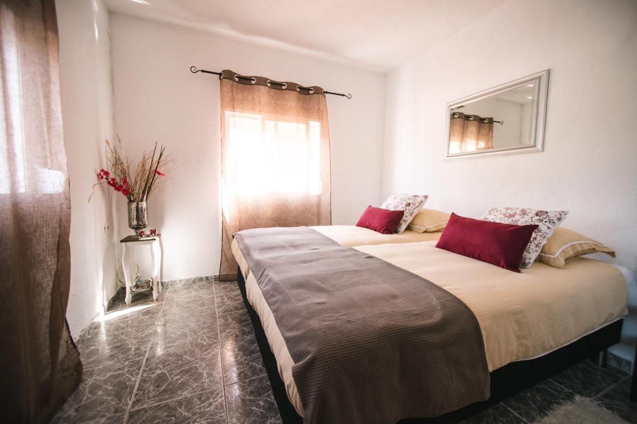 B&B Casa Rubi Alhaurín de la Torre Eksteriør billede